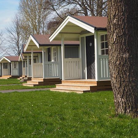 Skara Stads-Camping & Stugby Exteriör bild