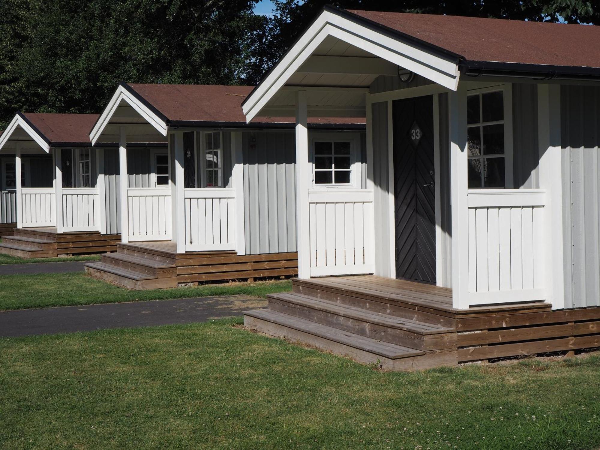 Skara Stads-Camping & Stugby Exteriör bild